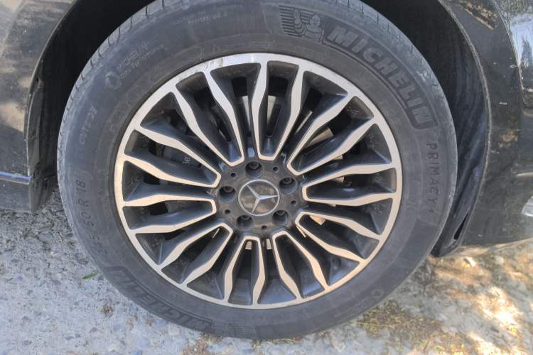 Used Mercedes-Benz V-Class 2017 V 260 L Prestige Extended Edition
