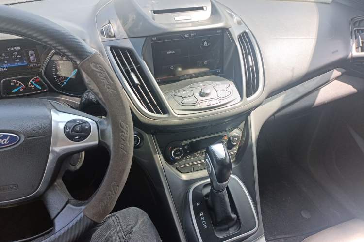 Used Ford Kuga 2015 1.5L GTDi Four-Wheel-Drive Elite Model
