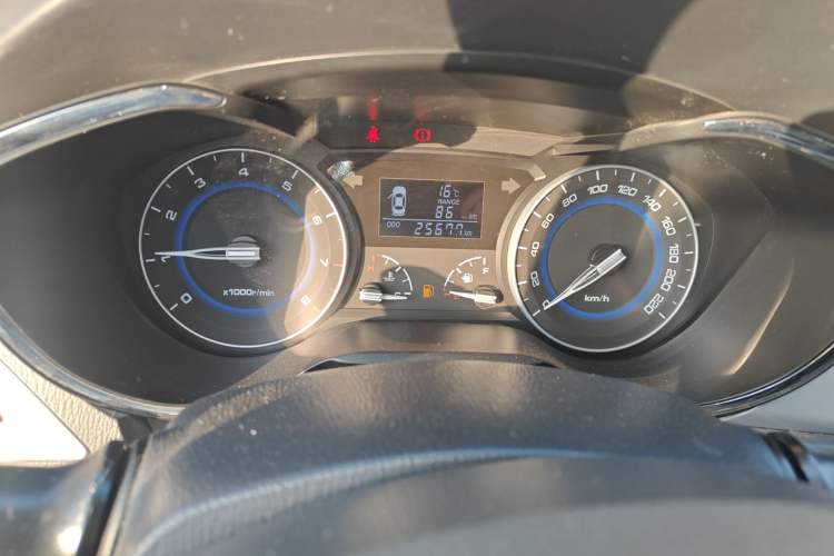 Used Changan Alsvin V7 2015 1.6L Manual Enjoyment Model China V Standard