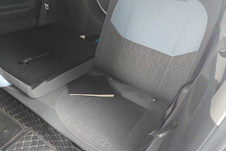 Used Geely Galaxy Panda 2024 Panda Mini 200km Endurance Bear