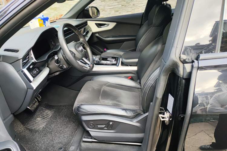 Used Audi Q8 2019 55 TFSI Prestige Dynamic Edition Left Front Seat