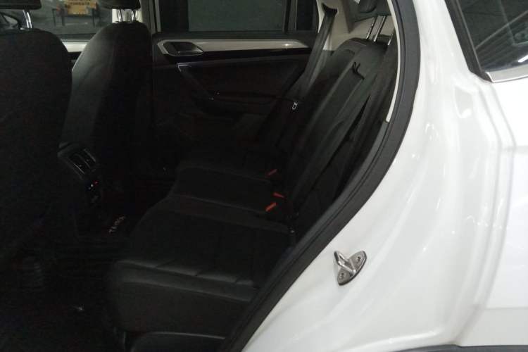 Used Volkswagen Tayron 2019 330TSI Two-Wheel Drive Luxury Model China VI Standard Left Rear Seat