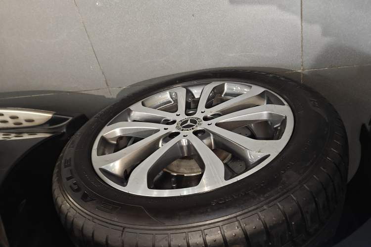 Used Mercedes-Benz GLE 2019 GLE 320 4MATIC Dynamic Edition Prestige Model