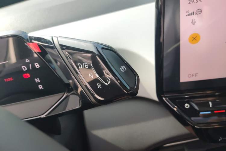 Used Volkswagen ID.3 2024 Outstanding Edition Gear Lever