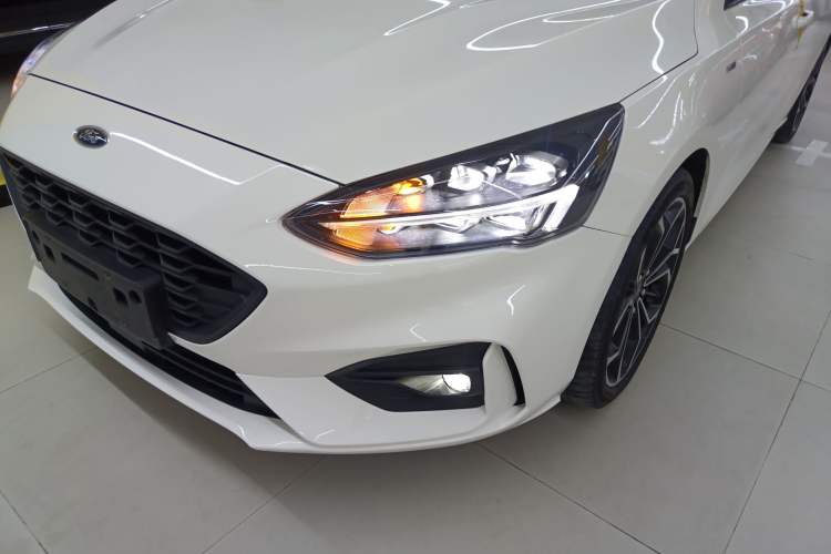 Used Ford Focus 2020 Sedan EcoBoost 180 Automatic ST Line
