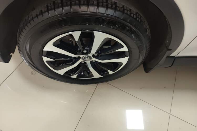 Used Toyota RAV4 2016 2.0L CVT Two-Wheel Drive Urban Edition China V Standard