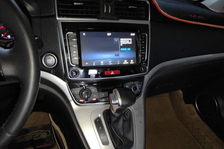 Used Haval M6 2019 1.5T DCT Two-Wheel Drive Elite Version China VI Standard
