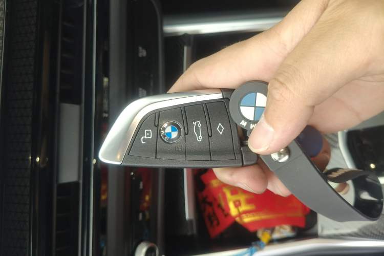 Used BMW 3 Series 2025 330i 50th Anniversary Limited Edition Vehicle Key