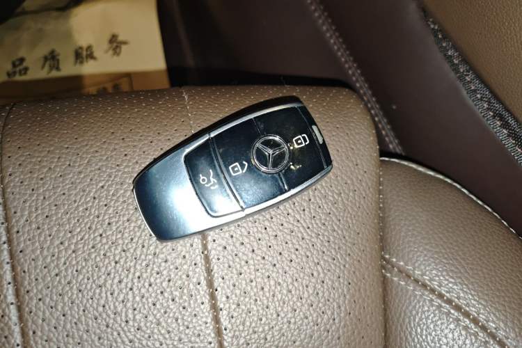 Used Mercedes-Benz E-Class 2023 E 260 L
