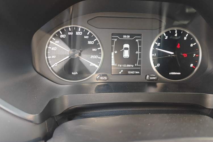 Used Chery Tiggo 7 2020 1.5T Manual Comfort Model Odometer Close Up