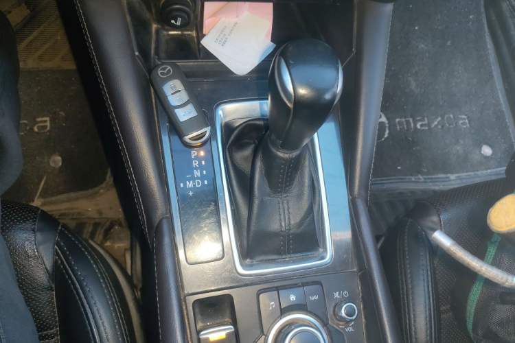 Used Mazda Atenza 2017 2.5L Blue Sky Prestige Edition
