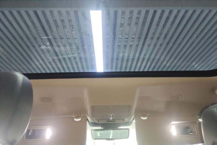 Used Land Rover Discovery Sport 2024 Luxury Custom Edition
