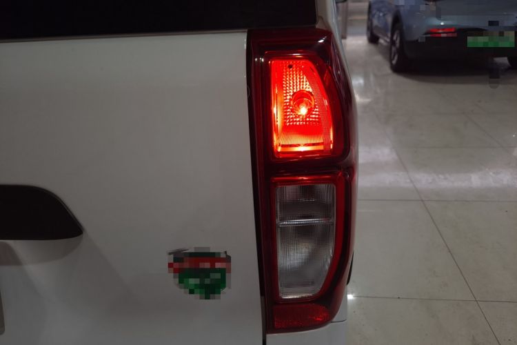 Used Wuling Zhiguang New Energy 2025 Standard Model Right Rear Taillight