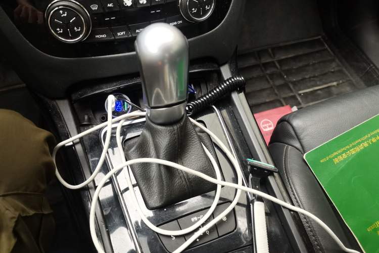 Used Peugeot 508 2013 2.0L 2nd Anniversary Edition Automatic Smart Enjoyment Version
