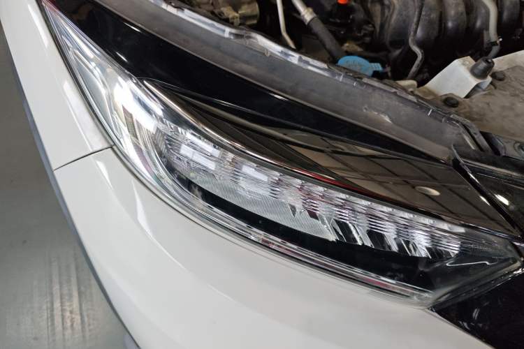 Used Honda Vezel 2020 1.5L CVT Luxury Edition Exterior 6