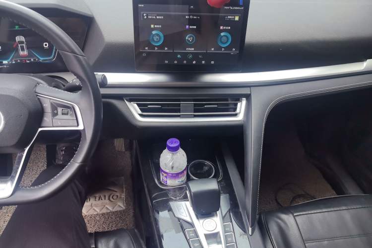 Used BYD Song Pro 2021 1.5T Automatic Luxury Model Audio And AC Panel