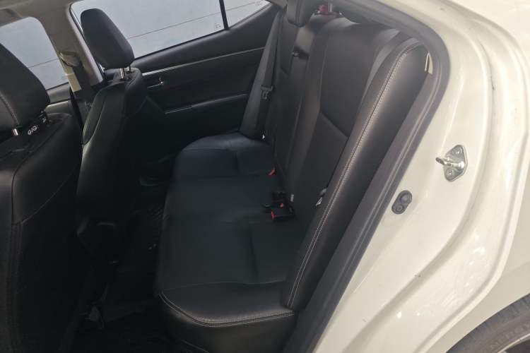 Used Toyota Levin 2016 Dual-Engine 1.8H GS-L E-CVT Leading Edition Left Rear Seat