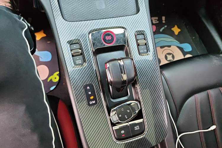 Used GAC Trumpchi EMPOW 2021 270T DCT J16 Version Gear Lever