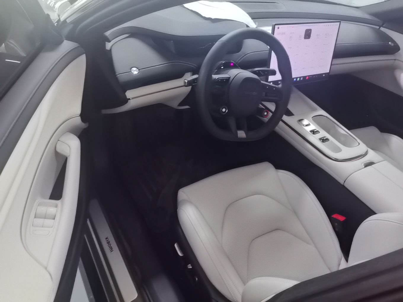 Xiaomi Auto SU7 2024 Rear-Drive Ultra-Long Range Advanced Pro-Level Intelligent Driving Version — снимка 18