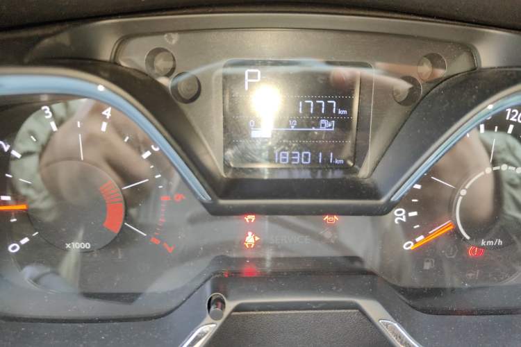 Used Citroen C4 Sega 2016 1.6L Automatic Luxury Model Odometer Close Up