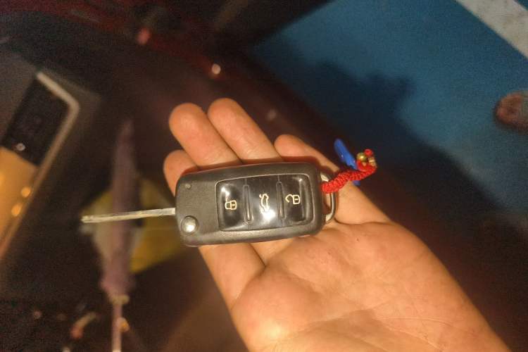 Used Volkswagen Bora 2014 1.6L Automatic Comfort Model Vehicle Key