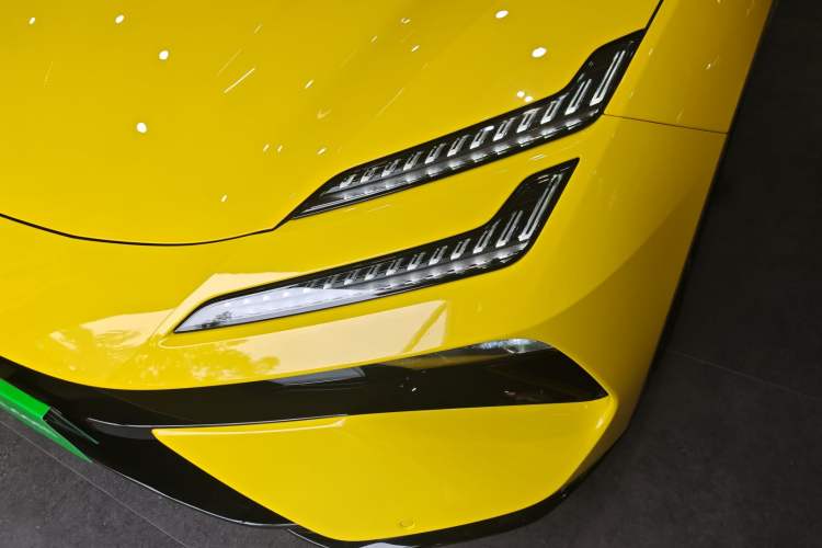 Used Lotus EMEYA 2024 EMEYA S+