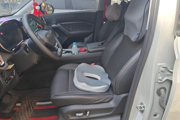 Used Wuling Xingyun 2023 2.0L DHT Flagship Edition