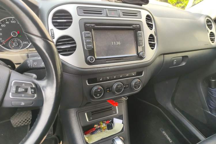 Used Volkswagen Tiguan 2015 1.8TSI Automatic Two-Wheel Drive Luxury Model
