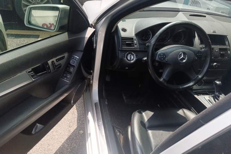 Used Mercedes-Benz C-Class 2015 C 200 station wagon Driver Seat