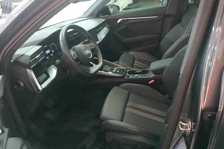 Used Audi A3 2024 Sportback 35 TFSI Fashionable Sports Model