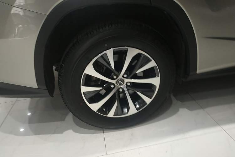 Used Lexus RX 2020 Revised Version 300 Two-Wheel Drive Elite Edition