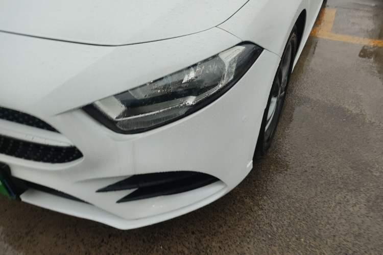 Used Mercedes-Benz A-Class 2021 A 180 L Sport Sedan Left Front Headlight