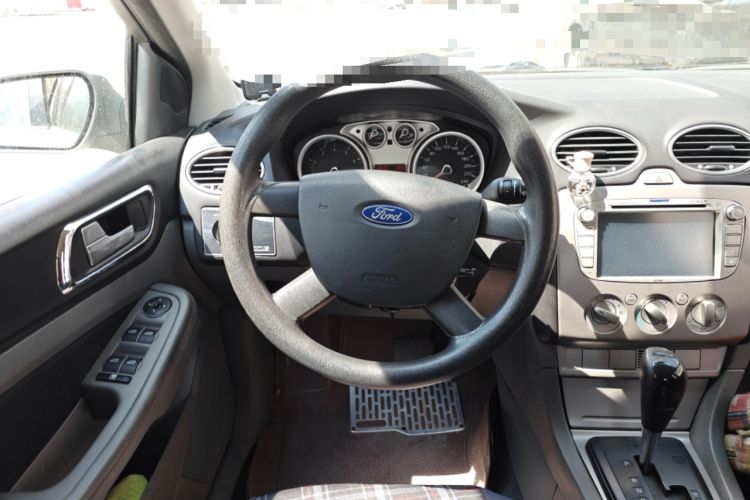 Used Ford Focus 2013 Hatchback Classic 1.8L Automatic Base Model Steering Wheel