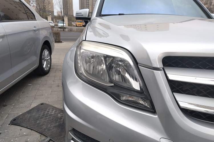 Used Mercedes-Benz GLK-Class 2015 GLK 260 4MATIC Dynamic Edition Ultimate Version Right Front Headlight