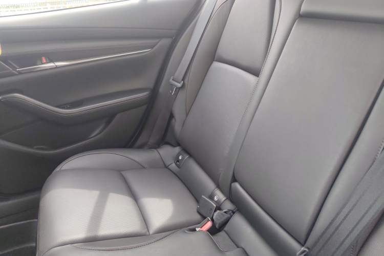 Used Mazda 3 Axela 2022 2.0L Automatic Zhiyao Edition Left Rear Seat