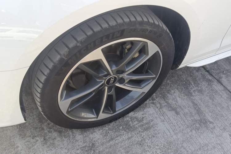 Used Audi A4L 2022 40 TFSI Fashion Dynamic Model
