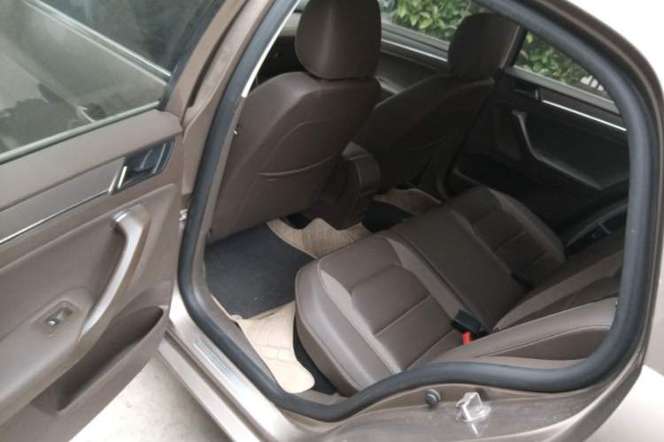 Used Volkswagen Bora 2014 1.6L Manual Comfort Model Left Rear Seat