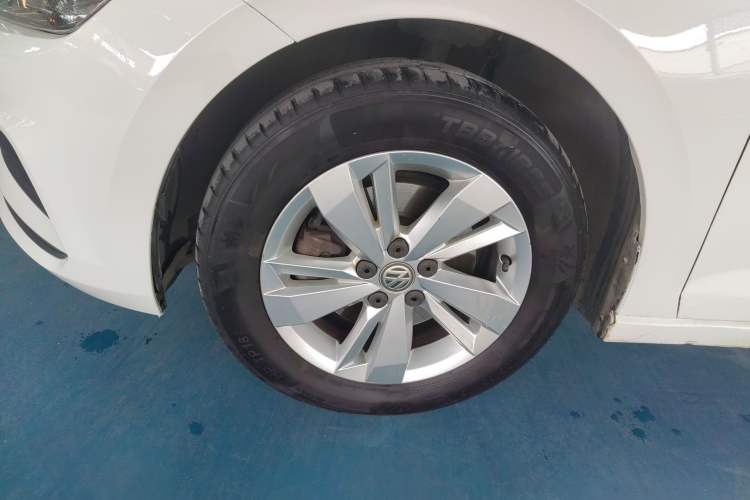 Used Volkswagen Polo 2019 Plus 1.5L Automatic Panoramic Enjoyment Edition Left Front Wheel Hub