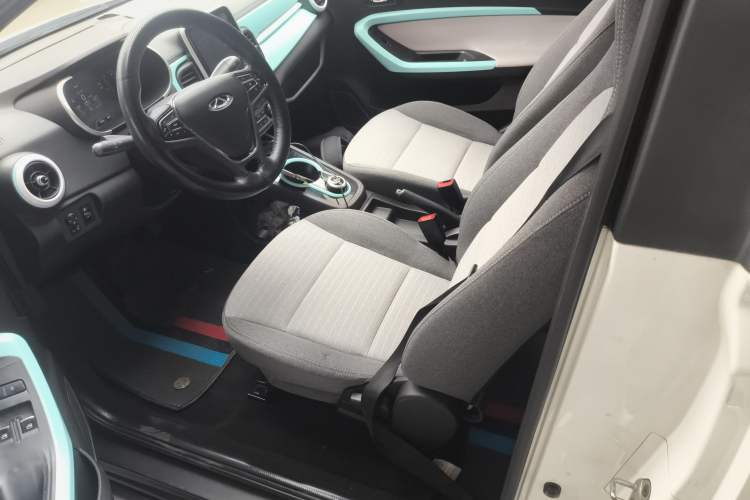 Used Chery QQ Little Ant 2021 150 000 Yuan Ant Fan Edition Ant Trend Version Lithium-Ion Battery