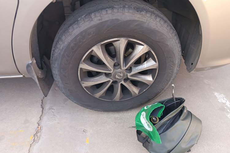 Used FORTHING Lingzhi M5 2020 Comfort Model 7 Seats