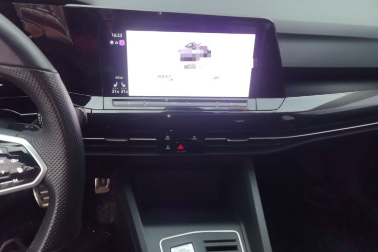 Used Volkswagen Golf 2021 280TSI DSG R-Line Audio And AC Panel