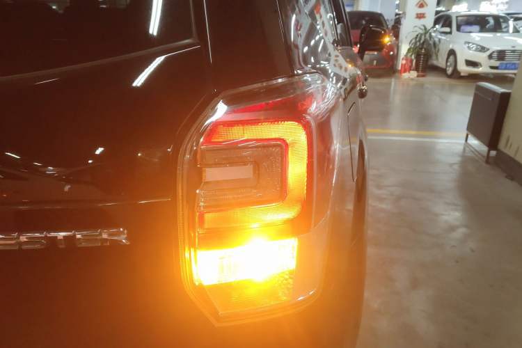 Used Subaru Forester 2018 2.5i Luxury Navigation Edition