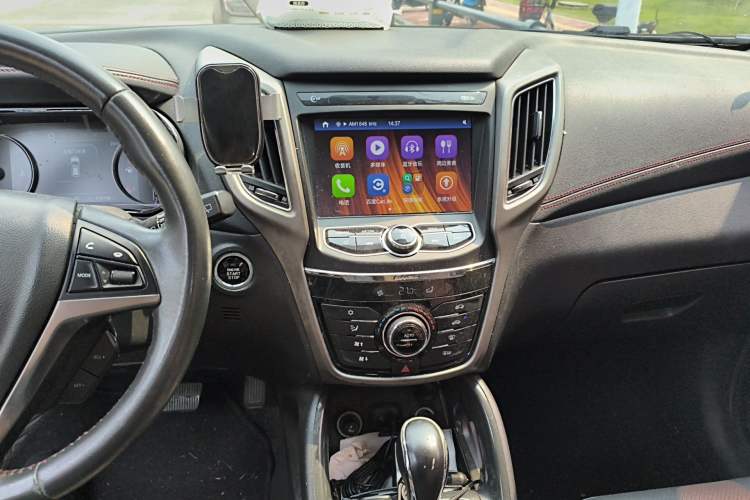 Used CHANGAN CS75 2017 Shangkui Edition 1.5T Automatic Fengxiang Model