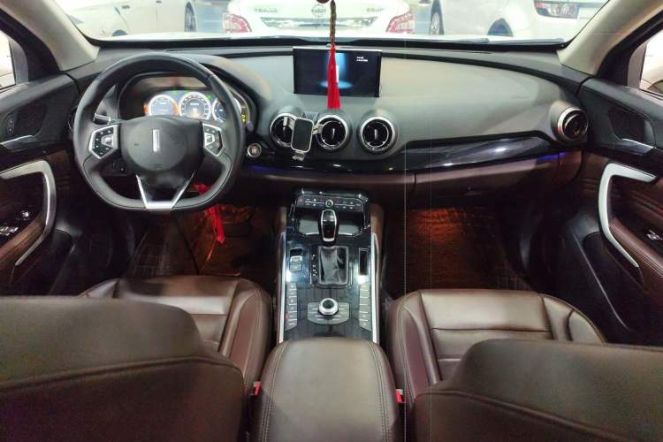 Used Wey VV7 2017 2.0T Ultra-Luxury Version
