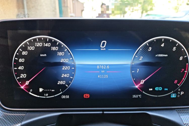 Used Mercedes-Benz C-Class 2022 Restyled C 260 L Sport Edition Odometer Close Up