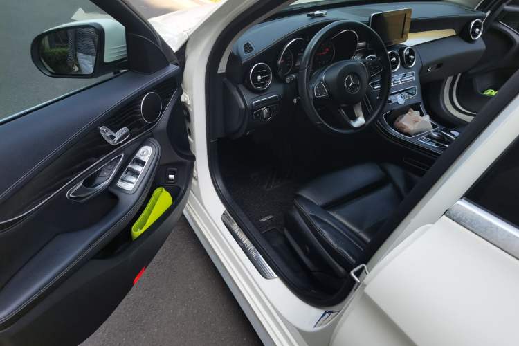 Used Mercedes-Benz C-Class 2016 C 180 L Sport Edition
