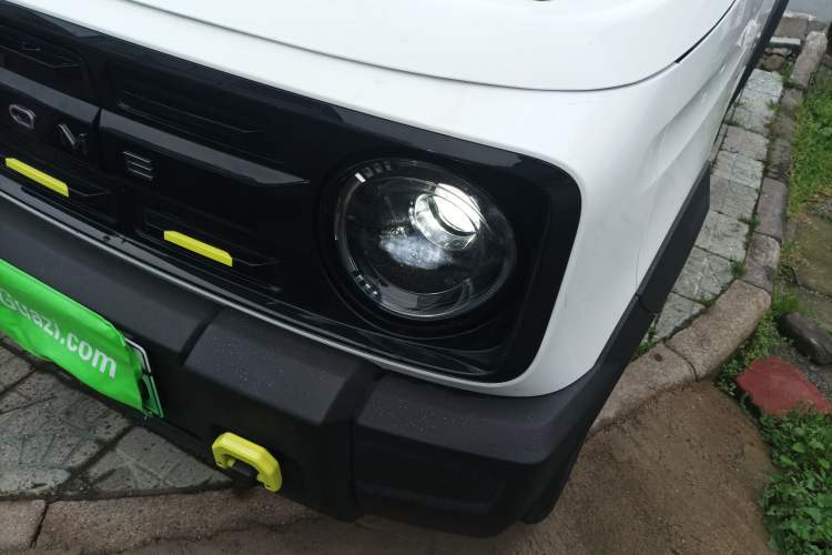 Used Geely Galaxy Panda 2025 210km Panda Rider Left Front Headlight