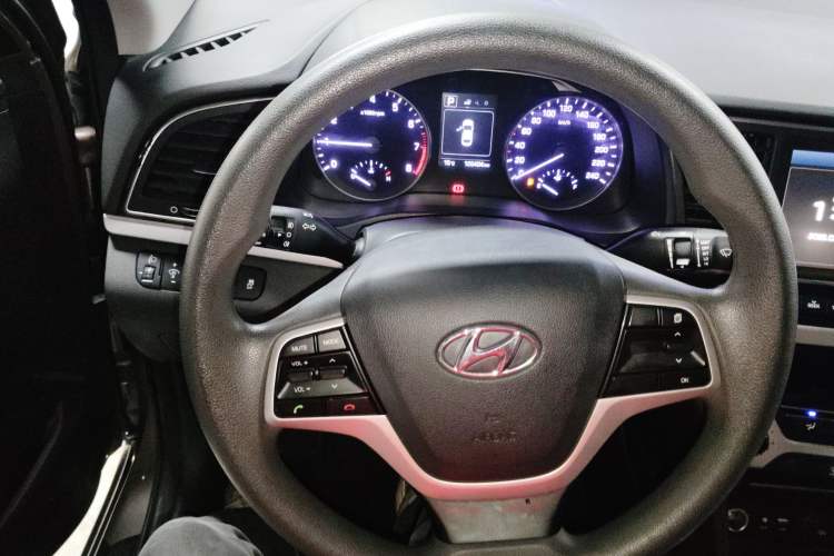 Used Hyundai Elantra (6th Generation / Lingdong) 2016 1.6L Automatic ZhiXuan – Elite Version