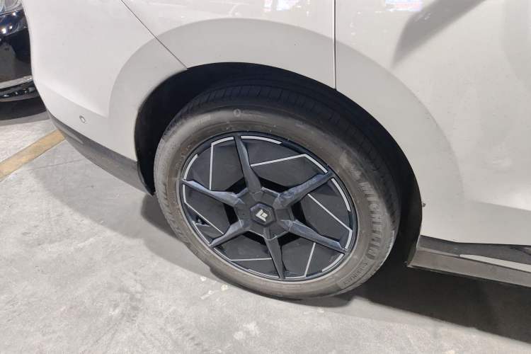 Used Hyptec HT 2023 670 Rear-Drive Ultra-High-Voltage NDA Version