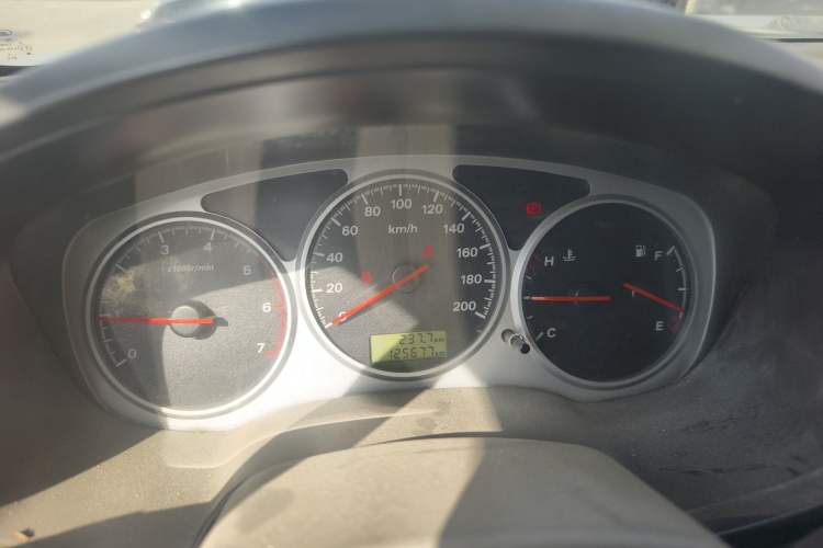 Used Great Wall Wingle 5 2011 2.2L Wealth Edition Two-Wheel Drive Small Double-Cab GW491QE